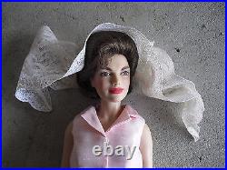 Franklin Mint Vinyl Jackie Kennedy in Pink Outfit Doll 15 Tall LOOK