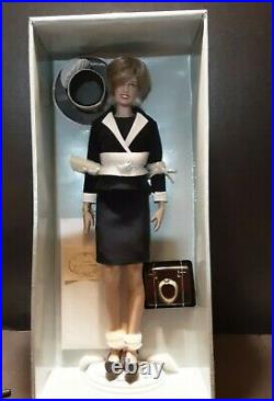 Franklin Mint Vinyl Portrait Diana The Peoples Princess Doll Inspecting Guard St