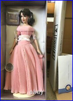 Franklin Mint's Elizabeth Taylor Vinyl Portrait Doll NIB