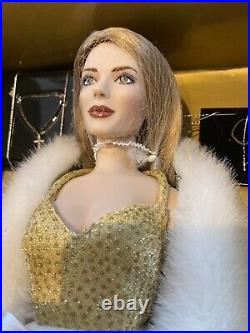 Franklin Supermodel Jennifer Stallone Jennifer Flavin boxed Vinyl doll 16.5