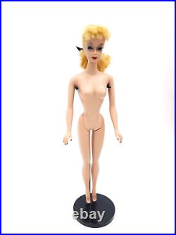 Gorgeous Vintage Blonde Ponytail Barbie #4 with Stand-Clothes-Case-Accessories