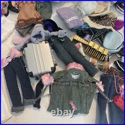 HUGE Lot Vtg. 14 2001 Girl & 2002 Boy Bratz Dolls, Shoes, Clothes & Accessories