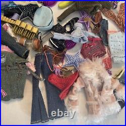 HUGE Lot Vtg. 14 2001 Girl & 2002 Boy Bratz Dolls, Shoes, Clothes & Accessories