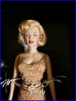 Happy Birthday Mr President Vinyl Marilyn Monroe 16 Doll Franklin Mint
