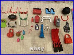 Huge 15 doll lot all different Ghoulia Yelps Clothing Shoes Accessories Diary