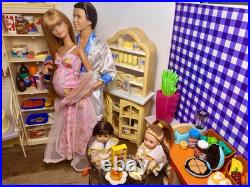 Huge Happy Family Lot Gift Set Midge Belly&Baby, Alan & Ryan, Grandparents