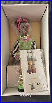 Jan McLean GRACE Vinyl doll 21 seated MINT withCOA & hangtag 171/3500 WOW