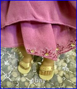 Kanani, ? American Girl of the Year? Beautiful hair and tiara? Lightly used