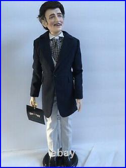 LOT Franklin Mint GWTW 17 vinyl RHETT dressed DOLL +Stand + WARDROBE TRUNK CASE