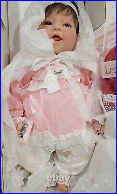 Lee Middleton Doll Doggone Cute-Girl Ed #889 Reva Schi Mint withBox & COA