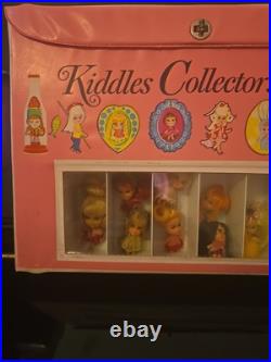 Liddle Kiddle Collectors Case & 12 Kiddles. Pretty Little Tiny Dolls. Qld Aust
