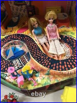 Liddle Kiddles Klub 1968 Mattel Vintage Doll Club House Playset LOT(X9)Dolls