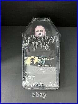 Living Dead Dolls Series 29 Set Girl in Black The Nameless Ones Silent 5 Sealed