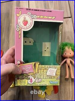 Lot Of 4 VTG Strawberry Shortcake Friend Almond Tea Tulip Tea Cafe Ole with Pets