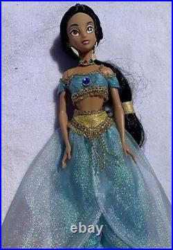 Lot Of Disney Aladdin & Jasmine Dolls
