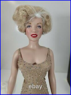 Marilyn Monroe 16 Franklin Mint Doll with Dresses, Accessories & Wardrobe Trunk