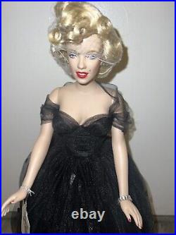 Marilyn Monroe 16 Vinyl Portrait Doll Franklin Mint Award's Night New withtags