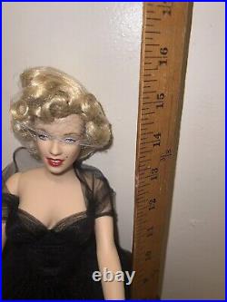 Marilyn Monroe 16 Vinyl Portrait Doll Franklin Mint Award's Night New withtags
