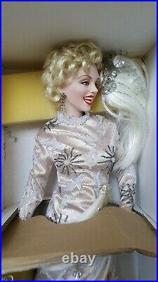 Marilyn Monroe Franklin Mint porcelain 24 doll limited edition Show business