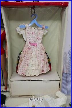 Mattel 1960s Ponytail Barbie Doll Case & Clothing Lot Green Ear