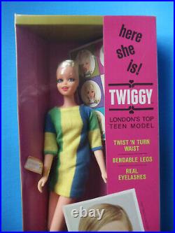 Mattel 1967 TWIGGY Twist N' Turn MOD Doll Pristine MINT Factory Sealed Box