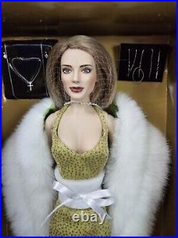 NIB The Franklin Mint 2002 Vinyl Portrait Fashion Doll Jennifer Stallone