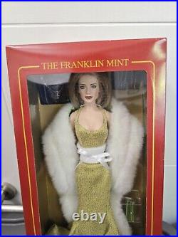 NIB The Franklin Mint 2002 Vinyl Portrait Fashion Doll Jennifer Stallone