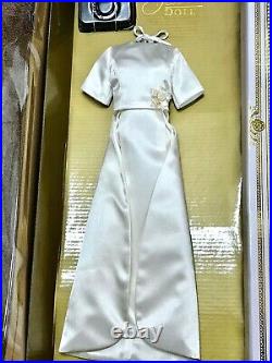 NRFB Franklin Mint Jackie Kennedy Doll 50th Anniversary Inaugural Collection