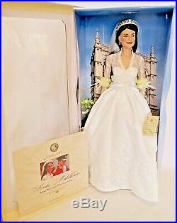 NRFB Franklin Mint KATE MIDDLETON ROYAL WEDDING Vinyl Portrait Doll B11G665