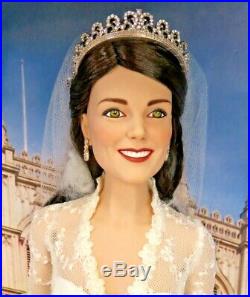 NRFB Franklin Mint KATE MIDDLETON ROYAL WEDDING Vinyl Portrait Doll B11G665