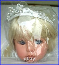 New Nrfb Coa #008 / 500 Lovee Doll Sleeping Beauty By Linda Rick The Doll Maker