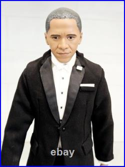 Obama Bride Groom Dolls Danbury Mint & Ashton-Drake 19in Wedding Display Set