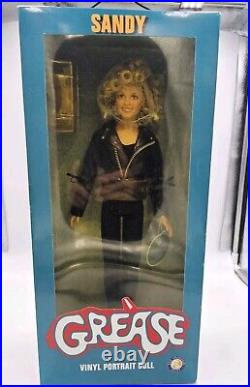 Olivia Newton John 2002, Sandy From Grease Vinyl Portrait Doll, the Franklin Mint