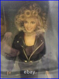 Olivia Newton John 2002, Sandy From Grease Vinyl Portrait Doll, the Franklin Mint