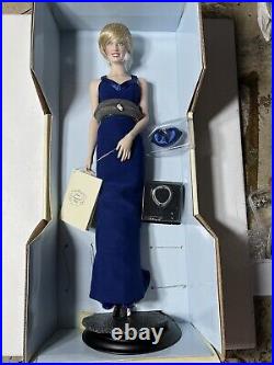 PRINCESS DIANA The Peoples Princess Portrait Doll Franklin Mint New in Box 1980s