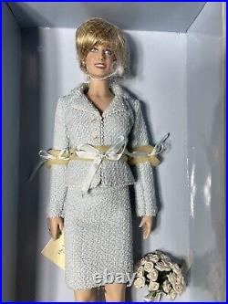 PRINCESS DIANA The Peoples Princess Portrait Doll Franklin Mint New in Box 1980s