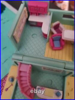 PollyPocket Pollyville LOT! Toy Shop, Schoolhouse, cafe withdolls, pollyville Playmat