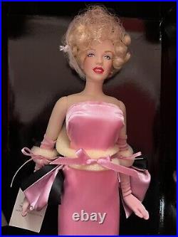 RARE Franklin Mint Marilyn Monroe Gentlemen Prefer Blondes Vinyl doll