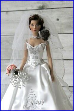 RARE Franklin Mint Vinyl Faberge Stasya Bride Doll 16 in Box