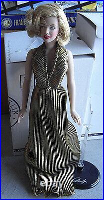 RARE Franklin Mint Vinyl Marilyn Monroe in Gold Sample Doll 15 Tall LOOK