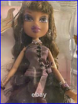 RARE MGA BRATZ Princess Yasmin doll with Tiara & extra outfit NEW UNOPENED BOX