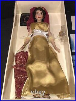 Rare Franklin Mint JULIA Roman Empress Vinyl Doll 16With COA New In Box