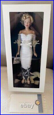 Rare! Franklin Mint Marilyn Monroe COVER QUEEN 16 Vinyl Doll withCOA 2009NRFB