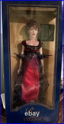 Rose Vinyl Portrait Doll-Titanic-Never Opened