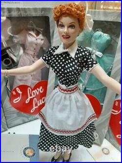 The Franklin Mint I Love LUCY Doll TRUNK Gift Set Doll, 6 Ensembles, 11 Items