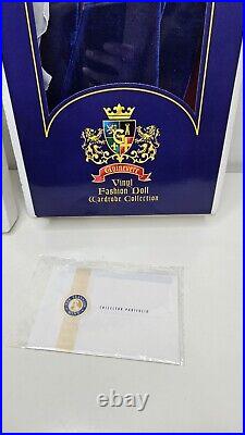 The Franklin Mint Lady Guinevere Vinyl Fashion Doll NFRB Outfit Wardrobe NOS