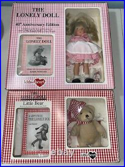 The lonely Doll 40th Anniversary set pin teddy bear a gift from book lot