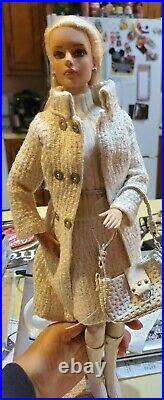 Tonner Winter Whisper Sydney Chase Doll 2006 MINT, PRISTINE