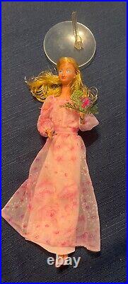 VINTAGE Barbie Dolls Magic Curl Zauberlocken and Kissing Barbie