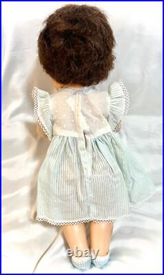 VTG 1960 RARE American Character 19 Tiny Tears BRUNETTE 27 pc Baby Doll + Trunk